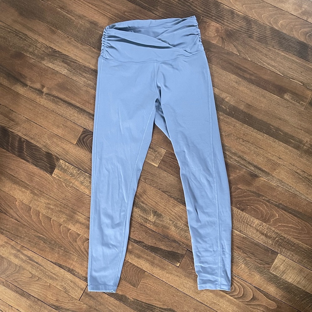 V waist leggings